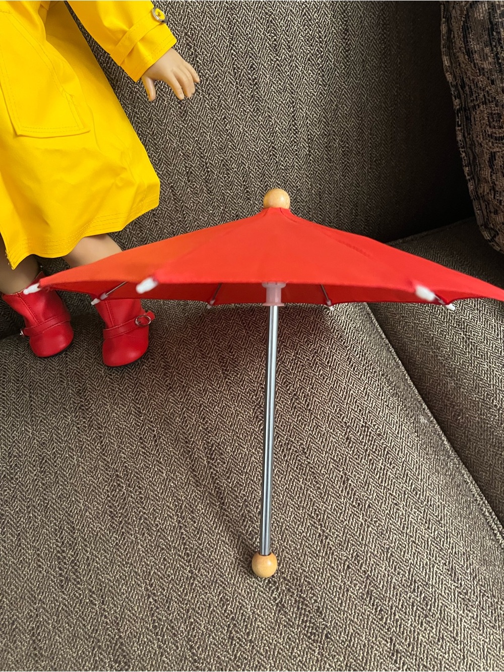 American Girl Molly’s Raincoat Outfit. Doll not Included- EUC - Picture 2 of 12